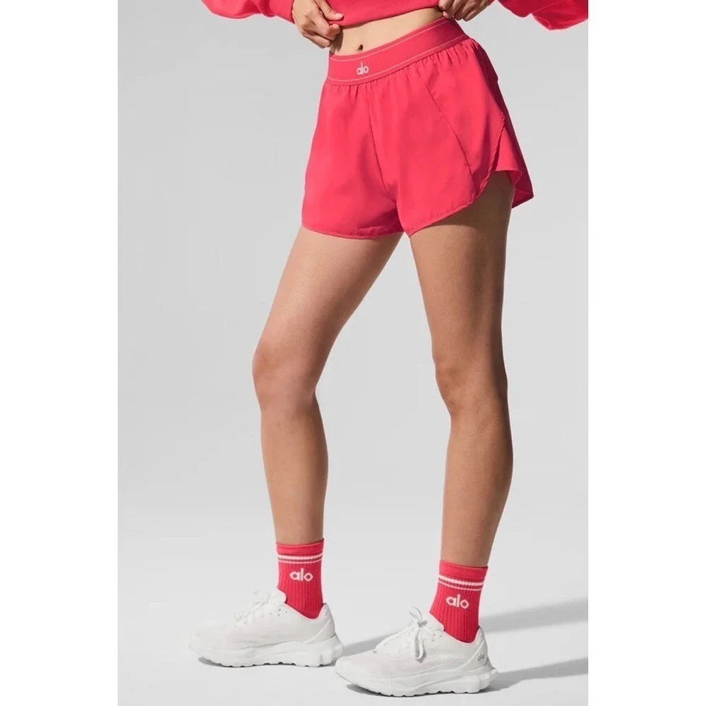 Alo Yoga Match Point Short Candy Red XXS